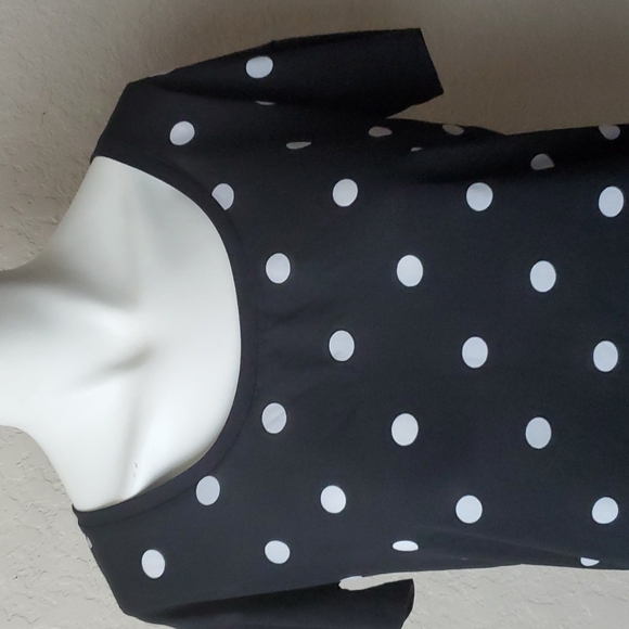 Joe Fresh sz S black top with white polka-dots 🌛 - Picture 2 of 8